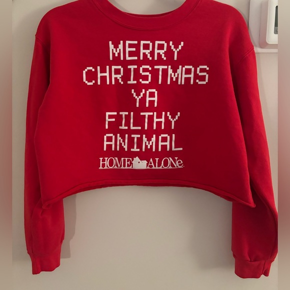 Home Alone Christmas Sweater - Picture 1 of 3